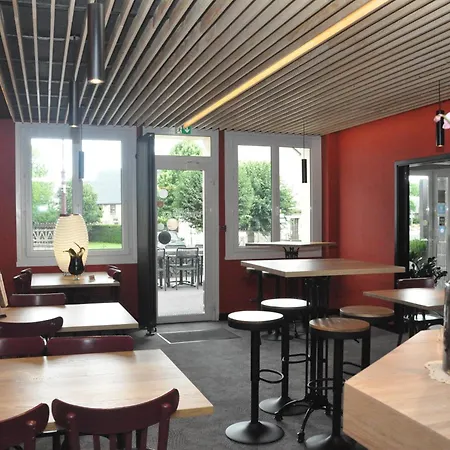 Des Voyageurs Restaurant Traiteur 2*