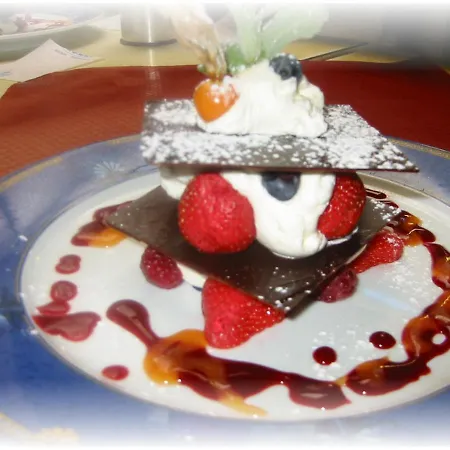 Hotell Des Voyageurs Restaurant Traiteur Bagnols (Puy-de-Dome)