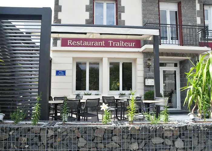 Des Voyageurs Restaurant Traiteur 2*