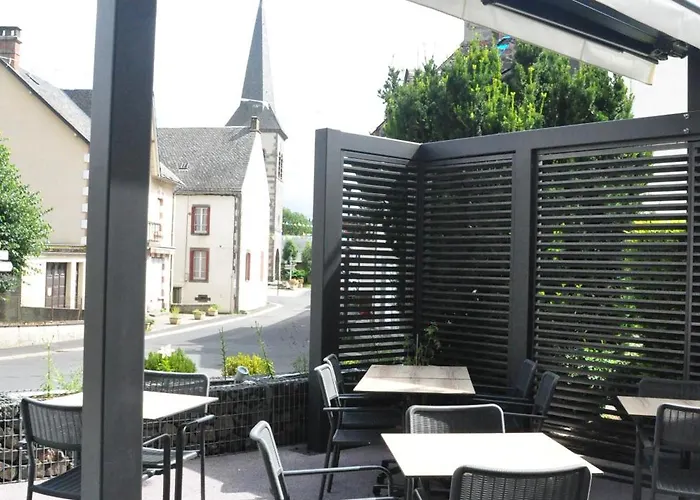 Des Voyageurs Restaurant Traiteur 2*