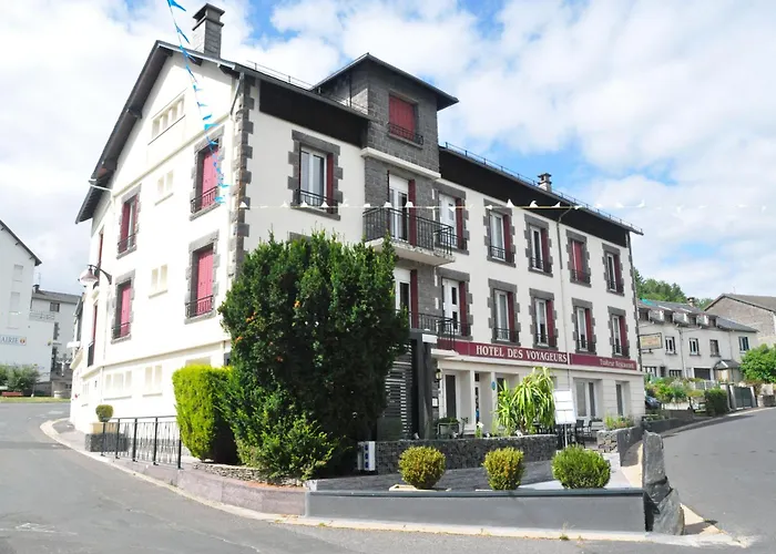 Des Voyageurs Restaurant Traiteur 2*