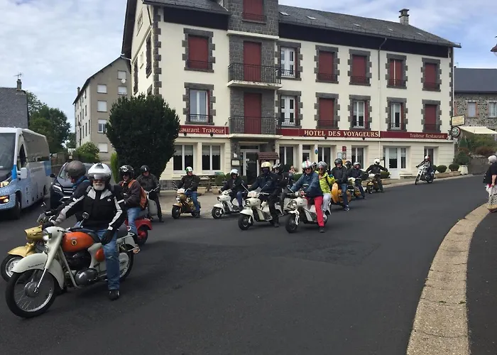 Des Voyageurs Restaurant Traiteur Hotel Bagnols (Puy-de-Dome)